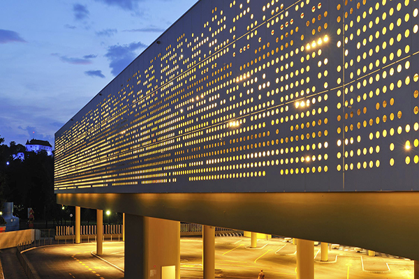 Arkitektonisk aluminium perforerad panel Fasadhotell