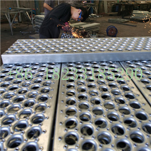 perforated-o-safety-grating welding